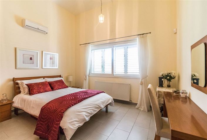 Image No.17-5 Bed Villa for sale