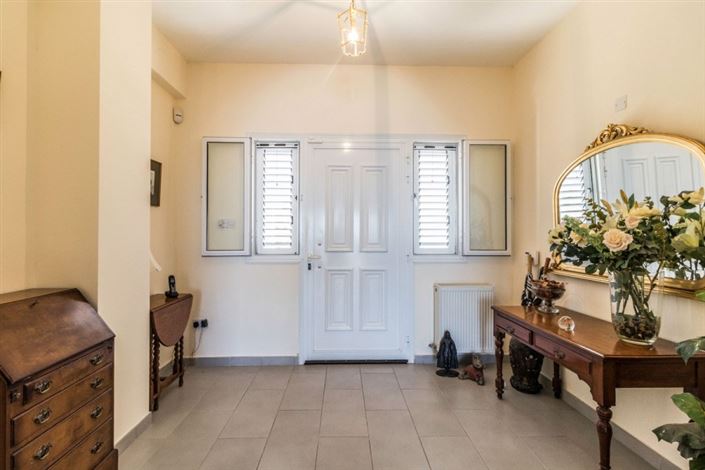 Image No.11-5 Bed Villa for sale