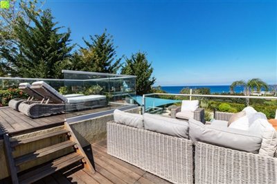 Detached Villa For Sale  in  Latchi