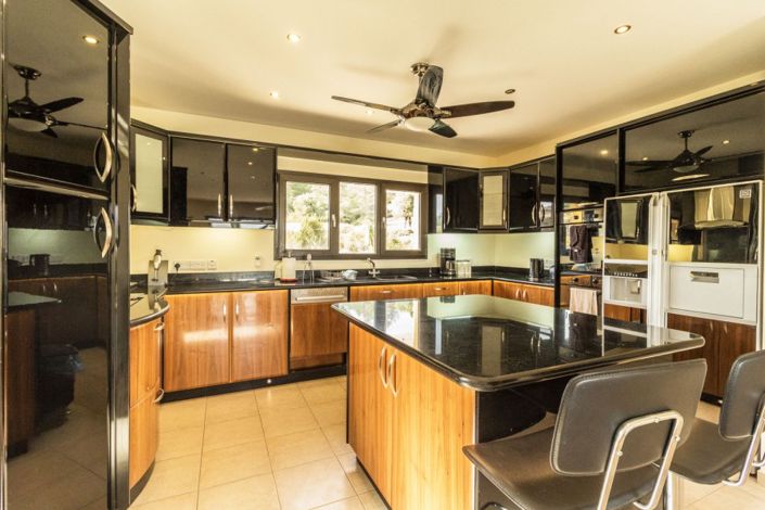 Image No.7-5 Bed Villa for sale