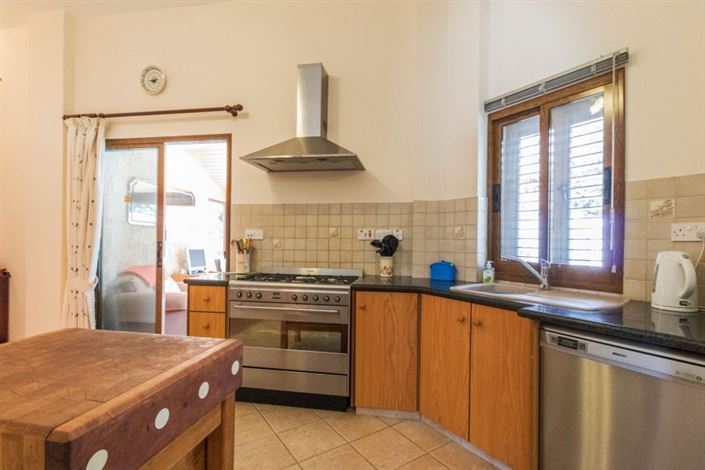 Image No.6-Bungalow de 4 chambres à vendre à Polis