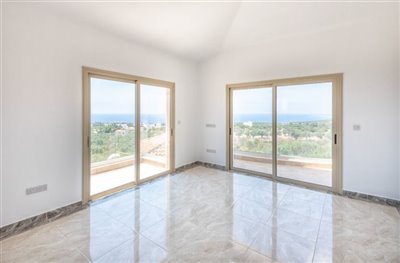 Detached Villa For Sale  in  Sea Caves