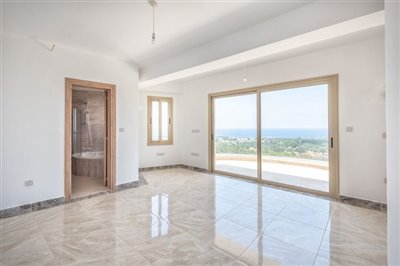 Detached Villa For Sale  in  Sea Caves