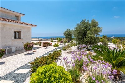 Detached Villa For Sale  in  Sea Caves