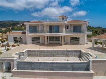 Detached Villa For Sale  in  Sea Caves