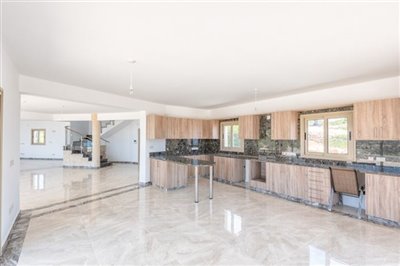 Detached Villa For Sale  in  Sea Caves