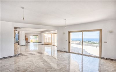 Detached Villa For Sale  in  Sea Caves