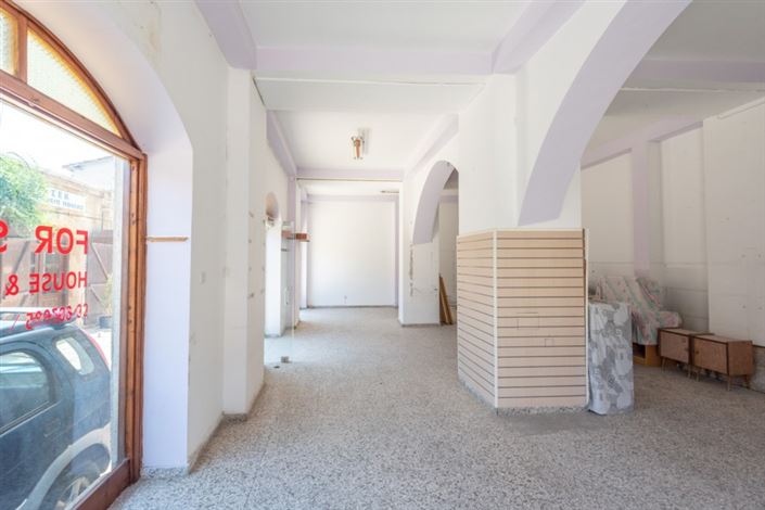 Image No.7-Propriété à vendre à Polis