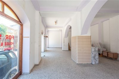 Restaurant For Sale  in  Polis