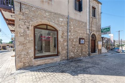 Restaurant For Sale  in  Polis