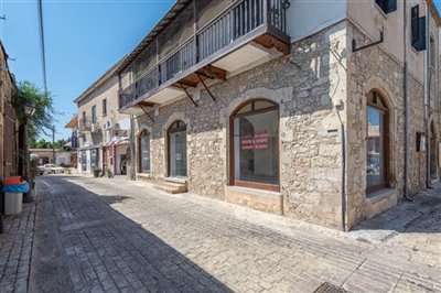 Restaurant For Sale  in  Polis