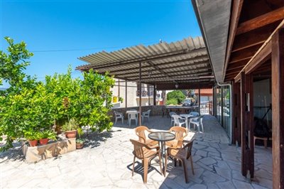 Restaurant For Sale  in  Polis