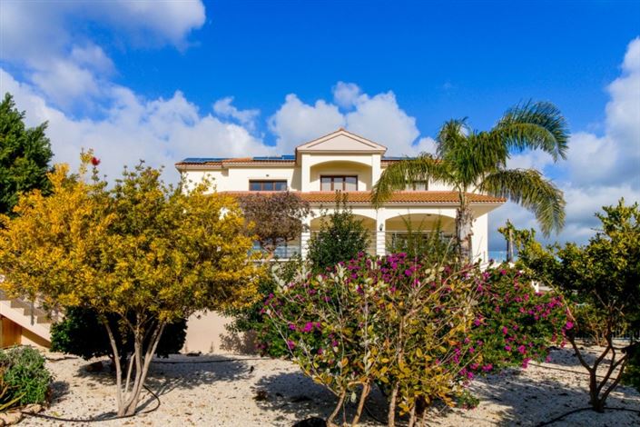 Image No.3-7 Bed Villa for sale