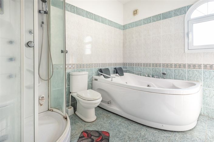 Image No.19-Villa de 4 chambres à vendre à Ayia Marina