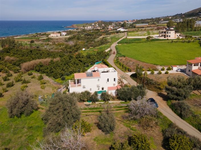 Image No.3-Villa de 4 chambres à vendre à Ayia Marina