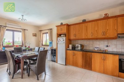 Detached Villa For Sale  in  Polemi