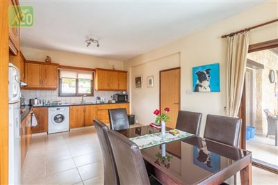 Detached Villa For Sale  in  Polemi