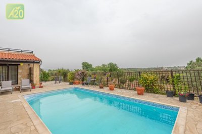 Detached Villa For Sale  in  Polemi