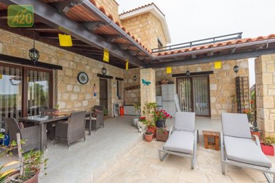 Detached Villa For Sale  in  Polemi
