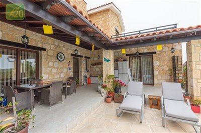 Detached Villa For Sale  in  Polemi