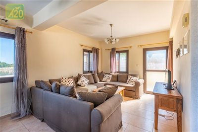 Detached Villa For Sale  in  Kathikas