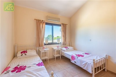 Detached Villa For Sale  in  Kathikas
