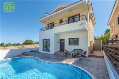 Detached Villa For Sale  in  Kathikas