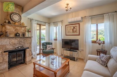 Detached Villa For Sale  in  Giolou