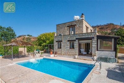 Detached Villa For Sale  in  Giolou