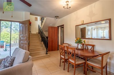 Detached Villa For Sale  in  Giolou