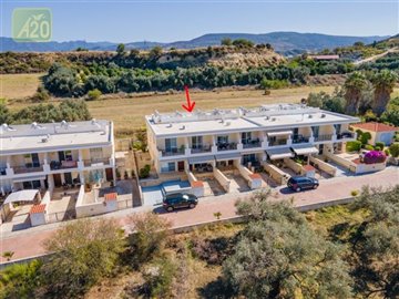 Town House For Sale  in  Polis