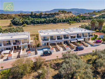Town House For Sale  in  Polis