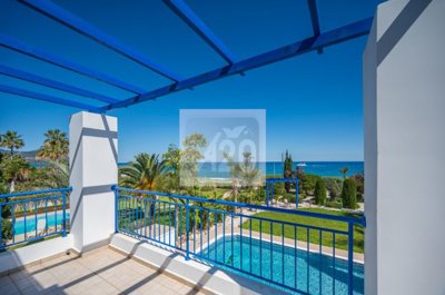 Detached Villa For Sale  in  Latchi