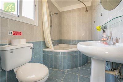 Detached Villa For Sale  in  Argaka