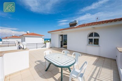 Detached Villa For Sale  in  Argaka
