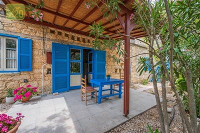 Detached Villa For Sale  in  Kritou Terra