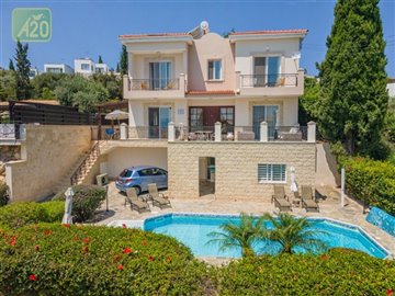 Detached Villa For Sale  in  Neo Chorio