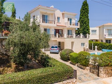 Detached Villa For Sale  in  Neo Chorio