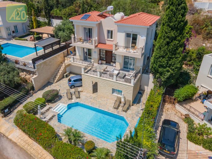 Image No.4-3 Bed Villa for sale