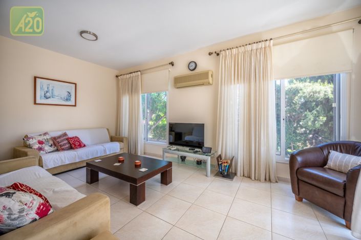 Image No.8-3 Bed Villa for sale