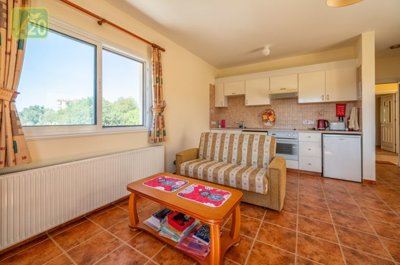 Building For Sale  in  Polis