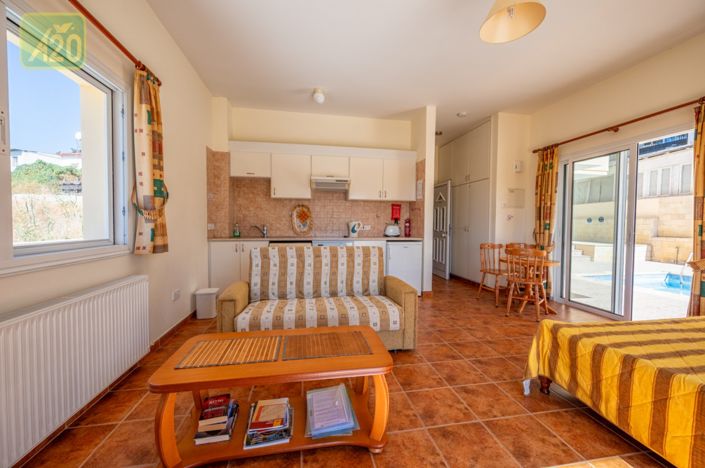 Image No.21-Propriété de 4 chambres à vendre à Polis