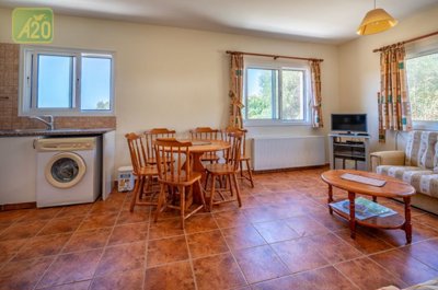 Building For Sale  in  Polis