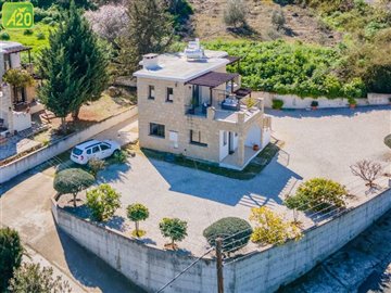 Detached Villa For Sale  in  Peristerona