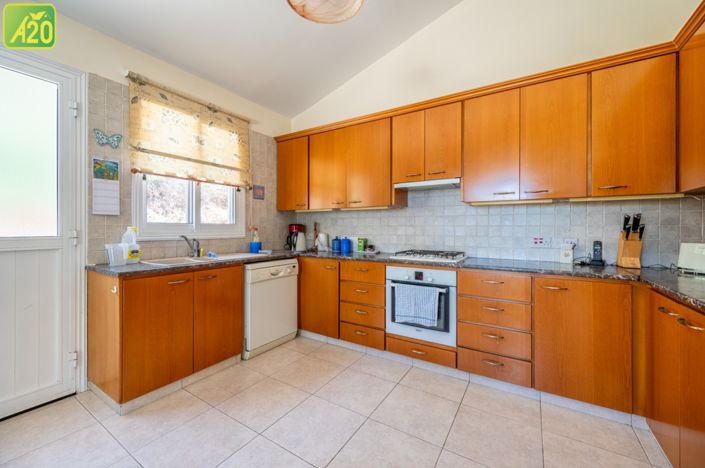 Image No.13-3 Bed Bungalow for sale