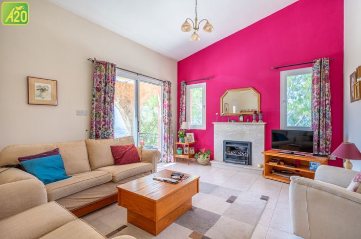 Image No.17-3 Bed Bungalow for sale