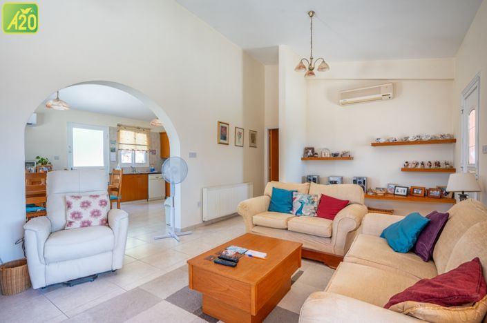 Image No.19-3 Bed Bungalow for sale