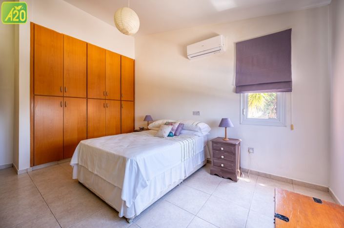 Image No.23-3 Bed Bungalow for sale