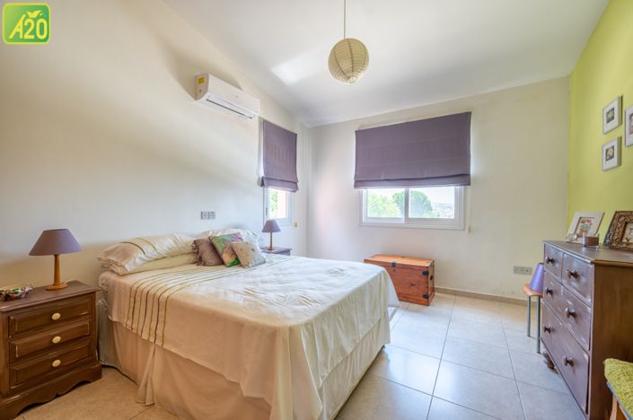 Image No.6-3 Bed Bungalow for sale