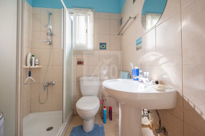 Image No.21-2 Bed Apartment for sale